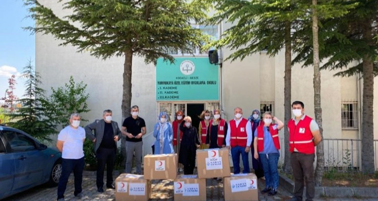 Kocaeli Gebze Yumrukaya Özel Eğitim Uygulama Okulu'na Materyal Desteği.